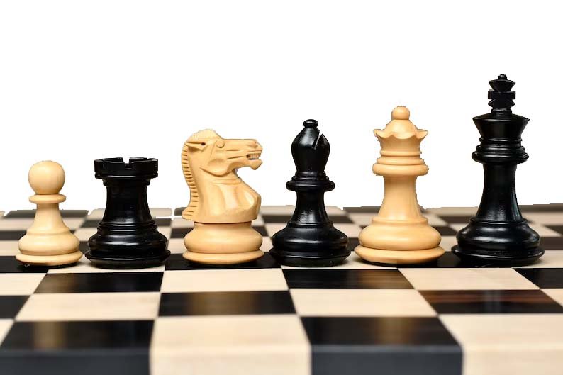 N5 The Collector Series Handcarved Staunton Chess Pieces in Ebonized Boxwood & Natural Boxwood - Image 1