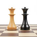 Box with piece - Image 2